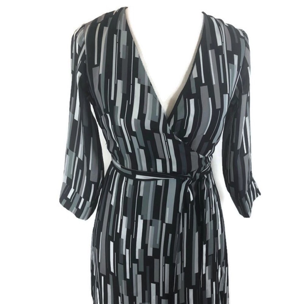 ‎Gorgeous Lapis Wrap Dress Size Small